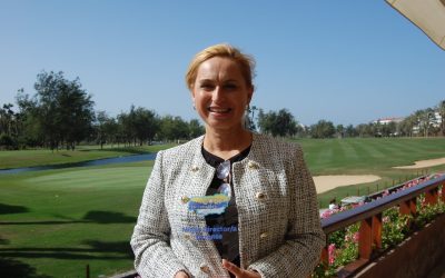 Ana Reyes Mendoza Premio Golfencanarias 2023 al Mejor Director/a de Campo de Golf.