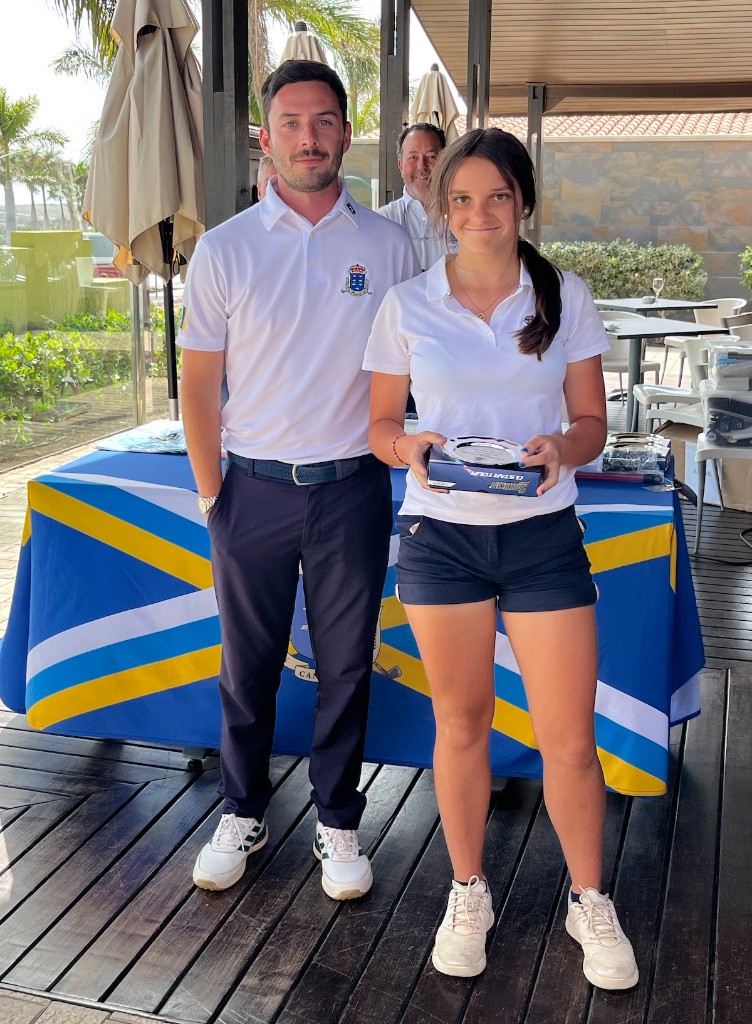  Iván Bravo de Laguna Juez y Adriana Torres Digón, vencedores Scratch Absolutos del Campeonato de Las Palmas Juvenil 2025, que se ha celebrado en Meloneras Golf by Lopesan los días 9, 10 y 11 de julio.