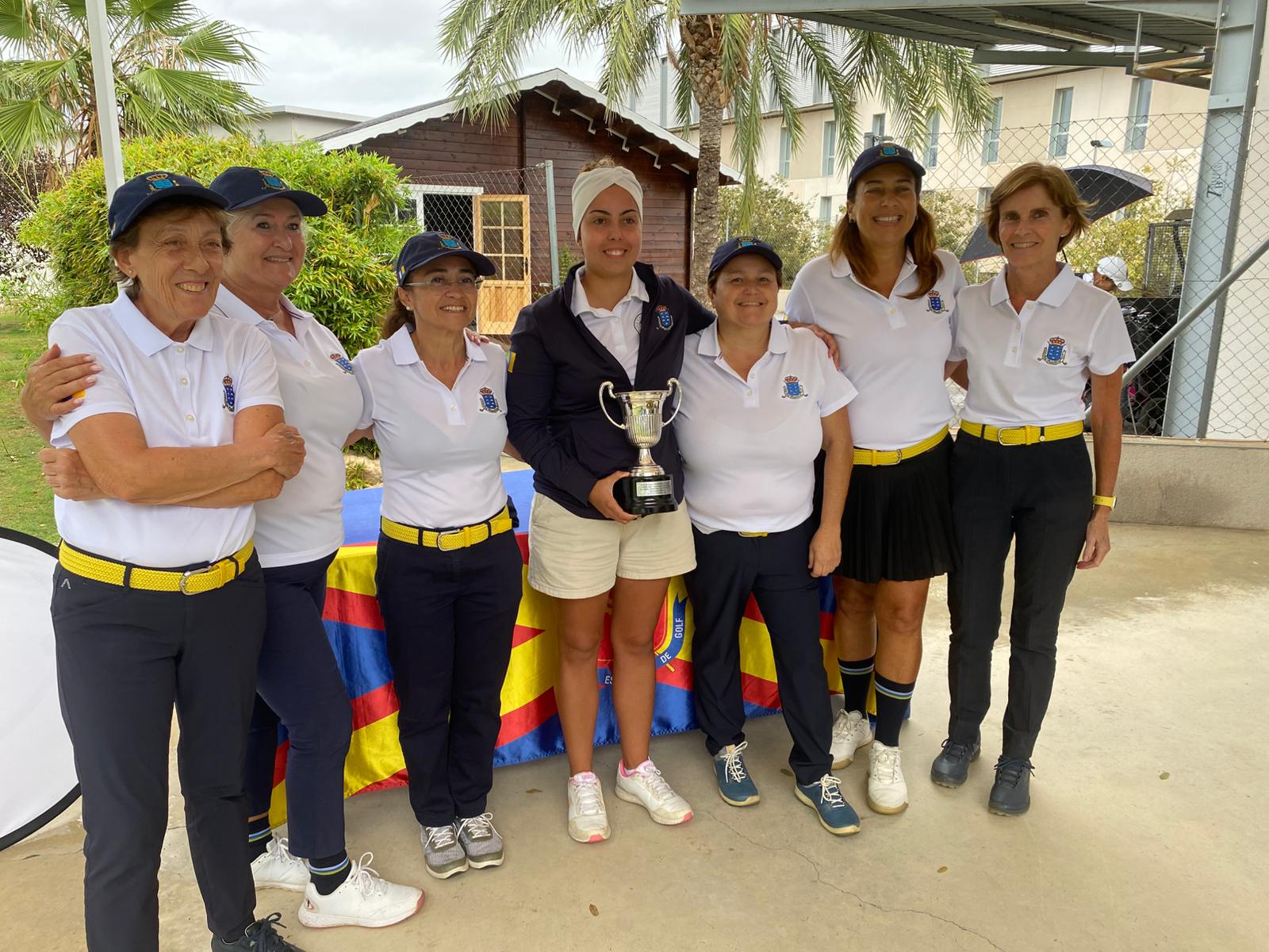 María Velázquez gana con autoridad el Campeonato de España Femenino de Pitch & Putt 2025